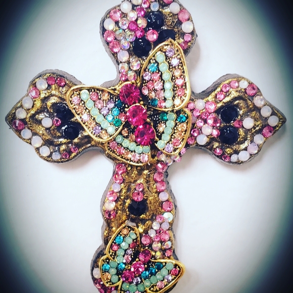 Butterfly wall cross home decor one-of-a-kind - Picture 9 of 9